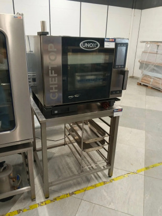 Пароконвектомат UNOX XEVC-0511-EPR Пароконвектомат UNOX XEVC-0511-EPR